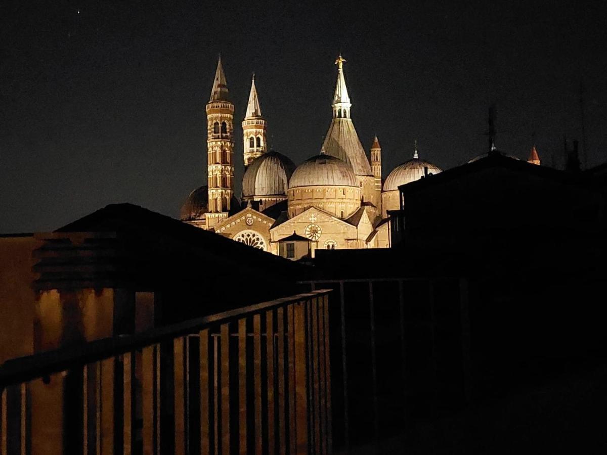 Residenza Subitosanto "Gigliola" 9A - Bilocale Con Terrazzo Esclusivo Cupola Basilica Di Sant'Antonio- Pádua Exterior foto